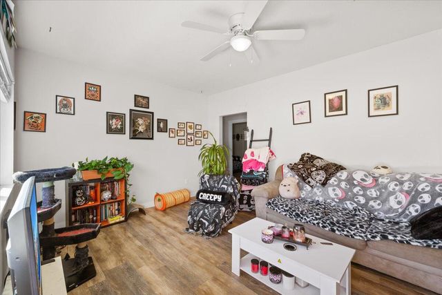 372 Ogara Street, Medford, OR 97501