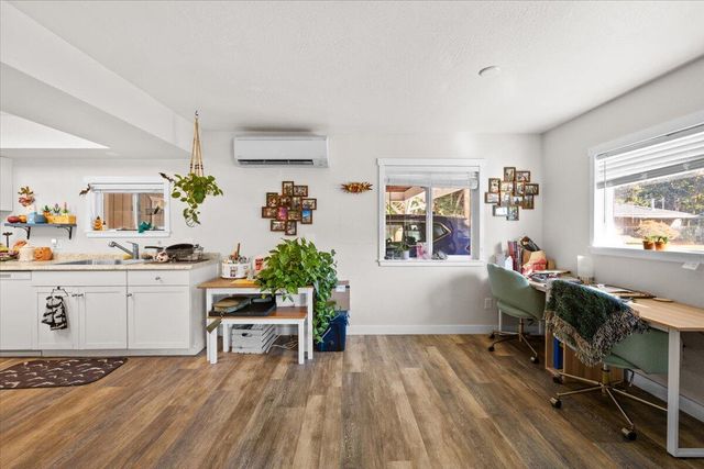 372 Ogara Street, Medford, OR 97501