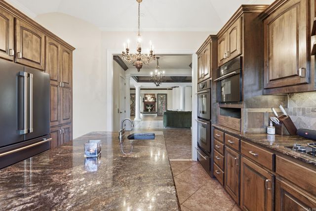 6601 Rivermist Pt, North Little Rock, AR 72118