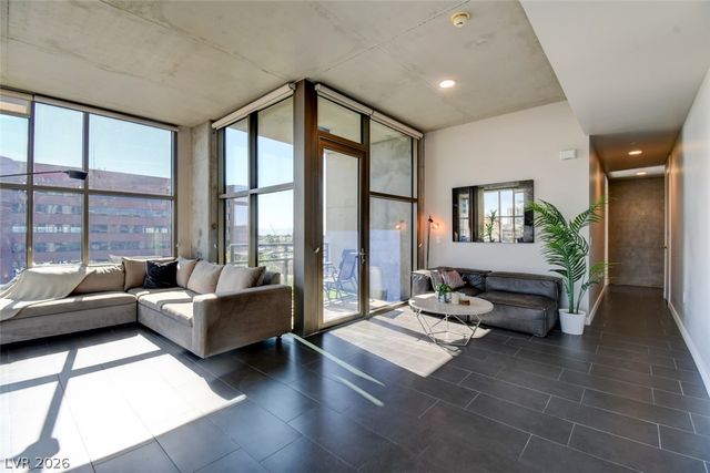 353 East Bonneville Avenue 575, Las Vegas, NV 89101