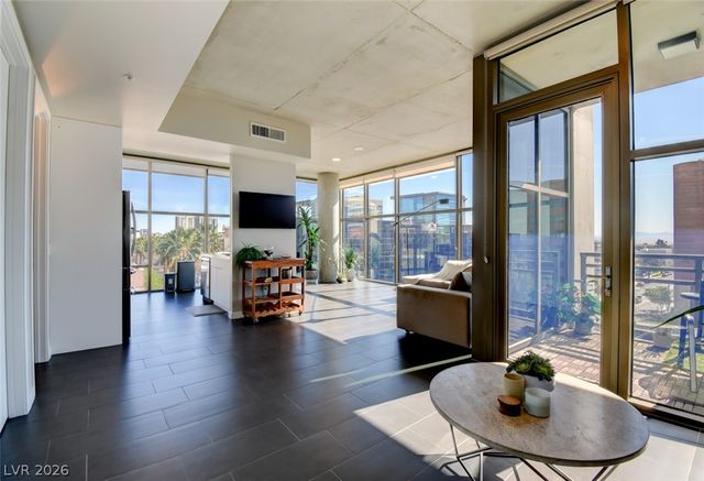 353 East Bonneville Avenue 575, Las Vegas, NV 89101