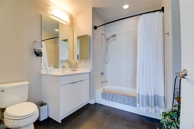 353 East Bonneville Avenue 575, Las Vegas, NV 89101