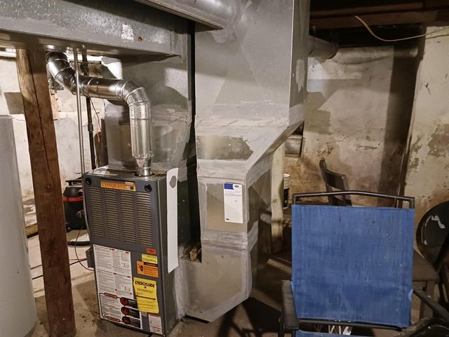 112 E Church Street, Orfordville, WI 53576