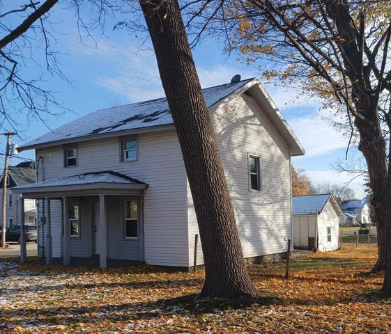 112 E Church Street, Orfordville, WI 53576