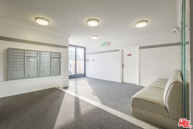 4829 Whitsett Avenue 301, Valley Village, CA 91607