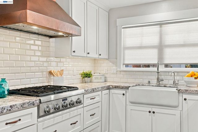 784 Avalon Way, Livermore, CA 94550