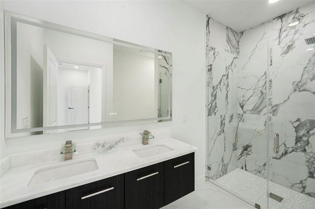5110 69TH WAY N, St Petersburg, FL 33709