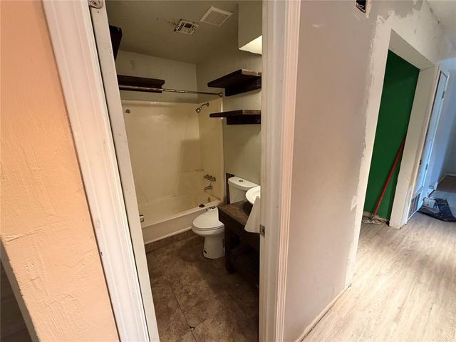 511 S 7th Street, Noble, OK 73068