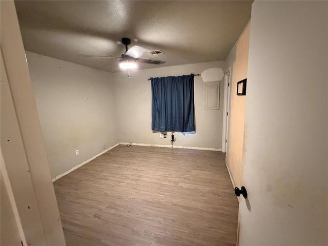 511 S 7th Street, Noble, OK 73068