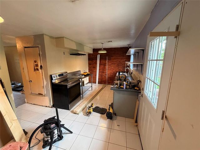 511 S 7th Street, Noble, OK 73068