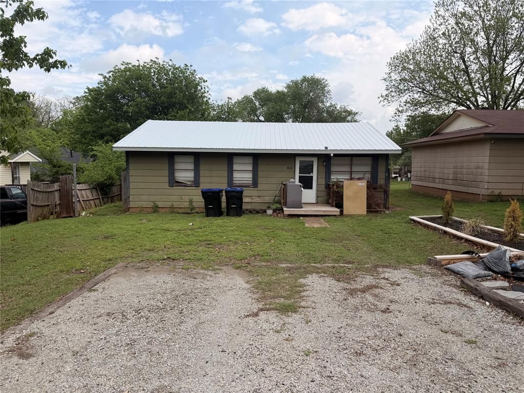 511 S 7th Street, Noble, OK 73068