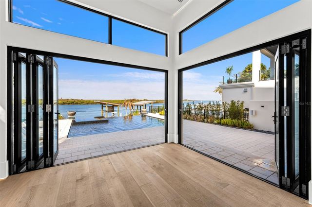 1194 N PENINSULA AVENUE, New Smyrna Beach, FL 32169