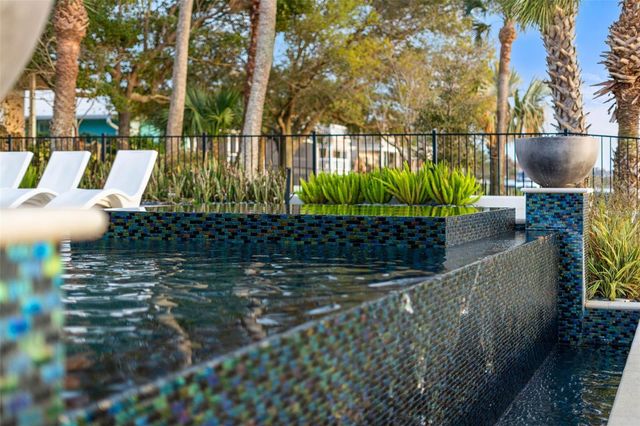 1194 N PENINSULA AVENUE, New Smyrna Beach, FL 32169