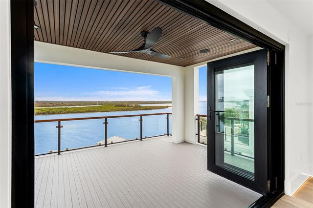1194 N PENINSULA AVENUE, New Smyrna Beach, FL 32169