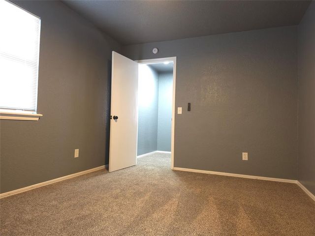 1150 N Eagle Lane 32, Oklahoma City, OK 73127