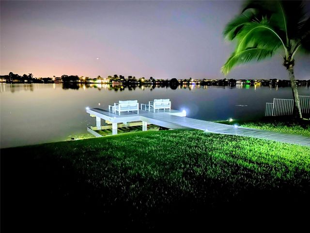 18728 NW 24th Ct, Pembroke Pines, FL 33029