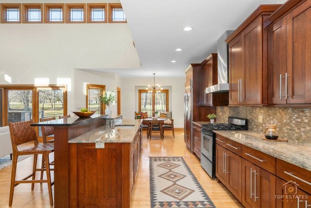 1863 Pheasant Run, Long Grove, IL 60047