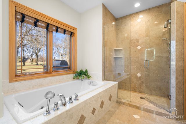 1863 Pheasant Run, Long Grove, IL 60047