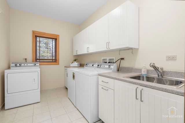 1863 Pheasant Run, Long Grove, IL 60047