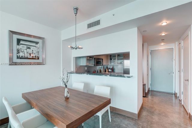 540 West Ave 2112, Miami Beach, FL 33139