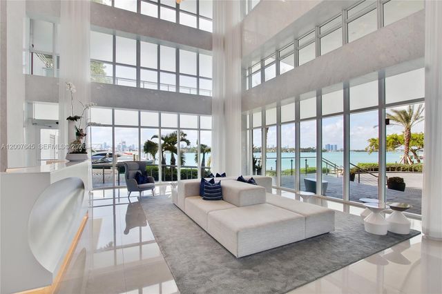540 West Ave 2112, Miami Beach, FL 33139