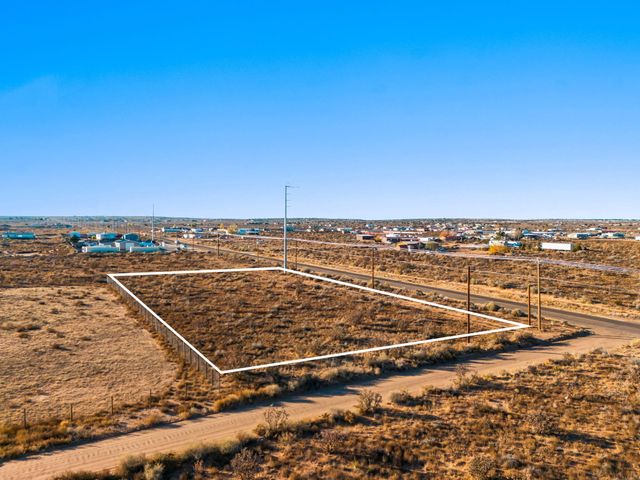 1001 13th Street SW, Rio Rancho, NM 87124