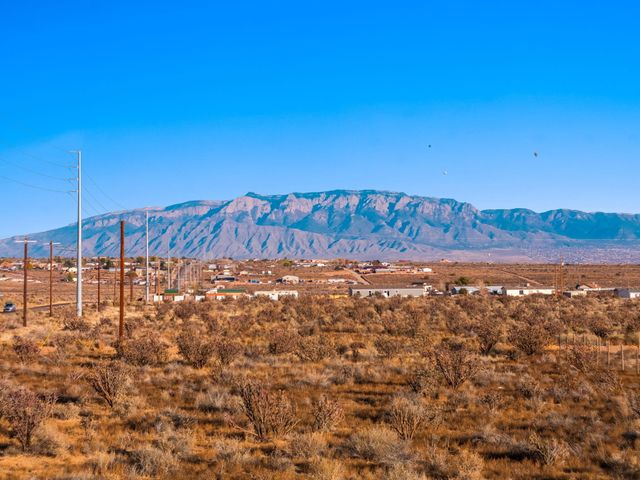 1001 13th Street SW, Rio Rancho, NM 87124