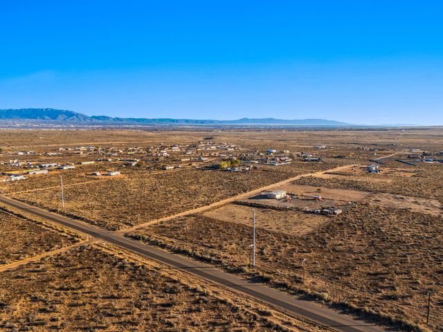 1001 13th Street SW, Rio Rancho, NM 87124