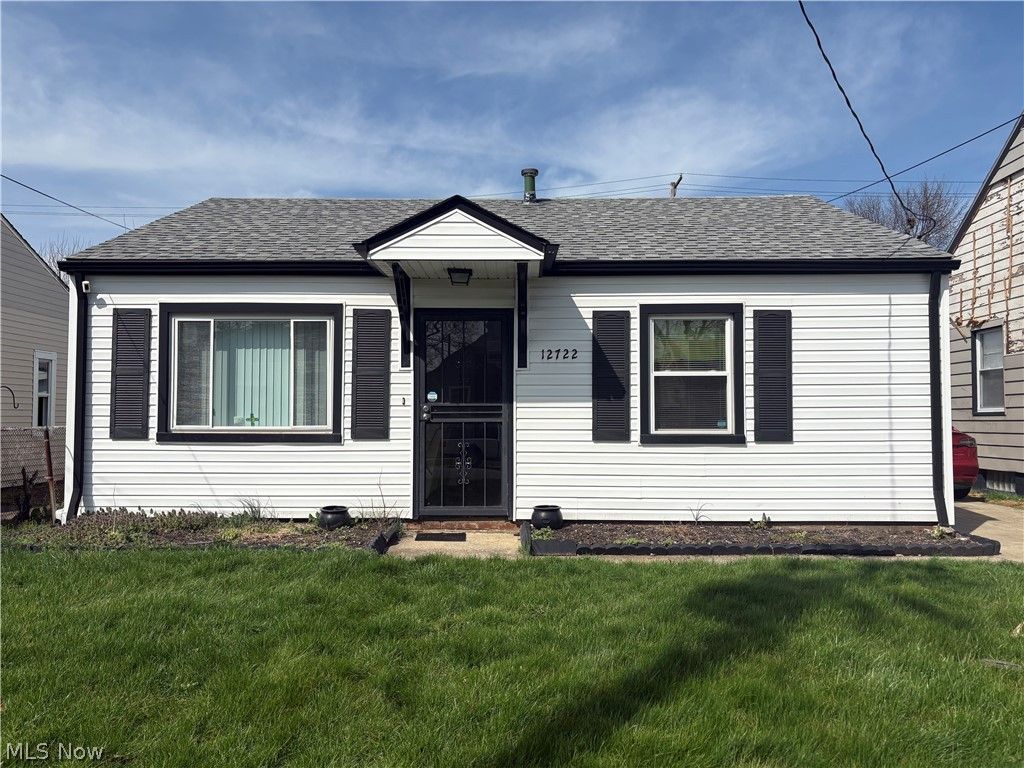 12722 Emery Avenue, Cleveland, OH 44135