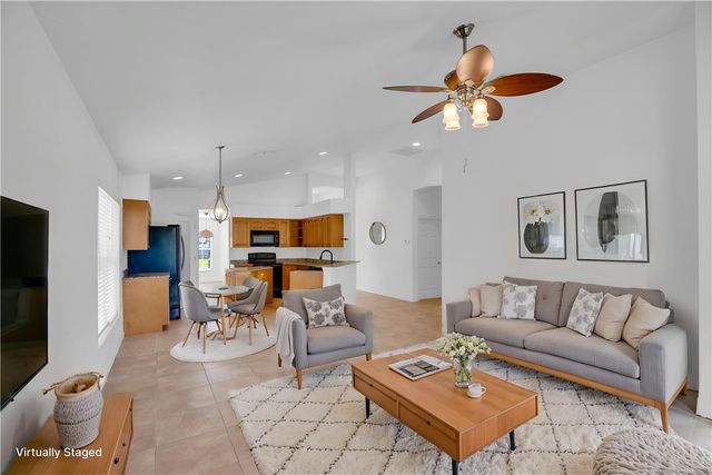 1635 16th Court SW, Vero Beach, FL 32962