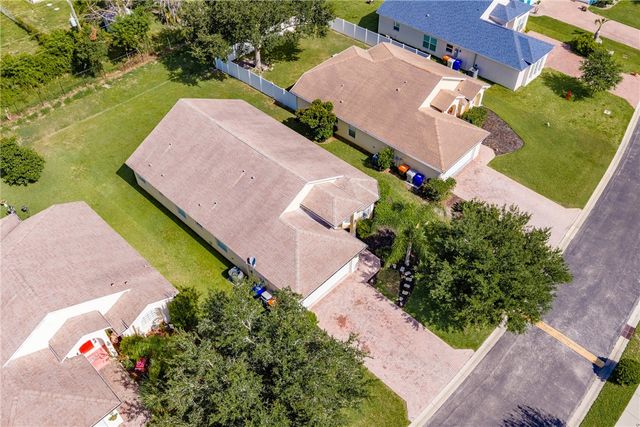1635 16th Court SW, Vero Beach, FL 32962