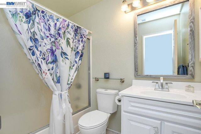 1972 Carnation Cir, Livermore, CA 94551