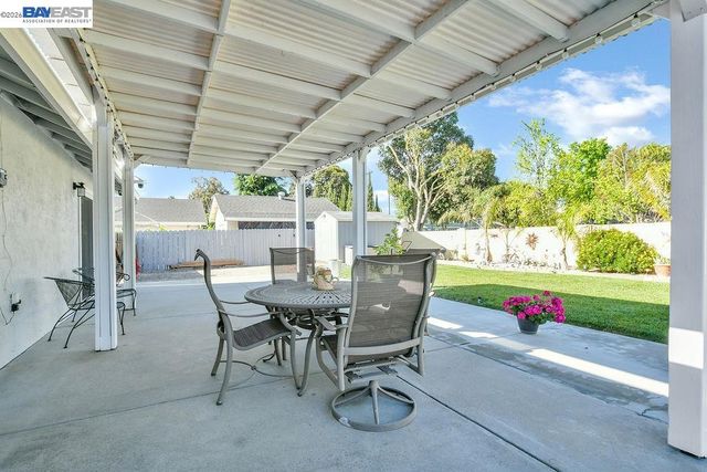 1972 Carnation Cir, Livermore, CA 94551