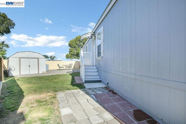 1972 Carnation Cir, Livermore, CA 94551