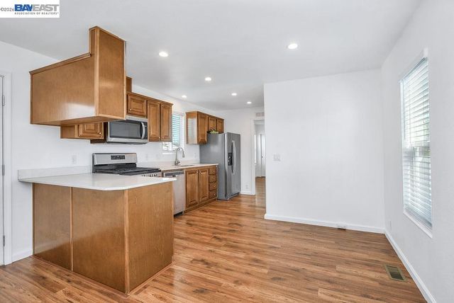 1972 Carnation Cir, Livermore, CA 94551