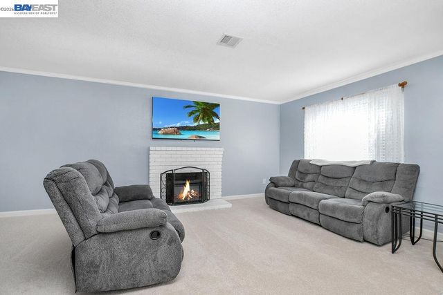 1972 Carnation Cir, Livermore, CA 94551