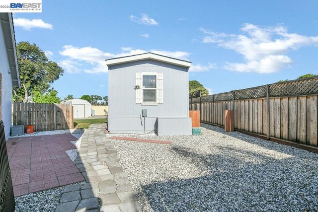 1972 Carnation Cir, Livermore, CA 94551