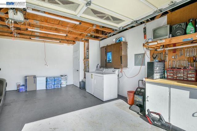 1972 Carnation Cir, Livermore, CA 94551