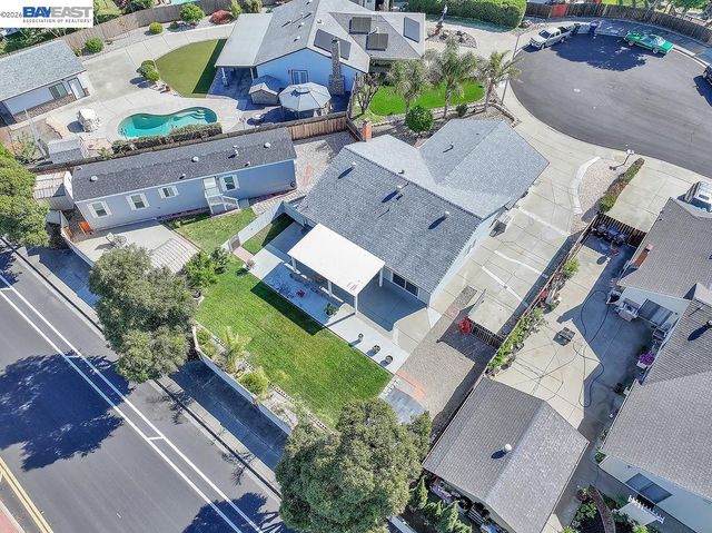 1972 Carnation Cir, Livermore, CA 94551