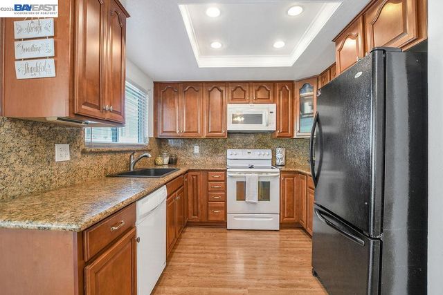 1972 Carnation Cir, Livermore, CA 94551