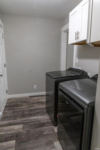 12560 N 825 E Road, Syracuse, IN 46567