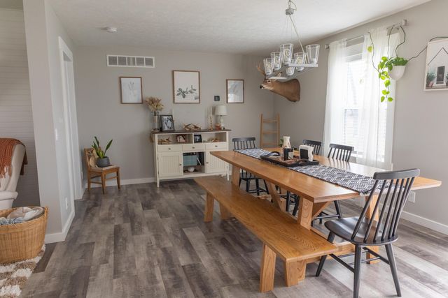 12560 N 825 E Road, Syracuse, IN 46567