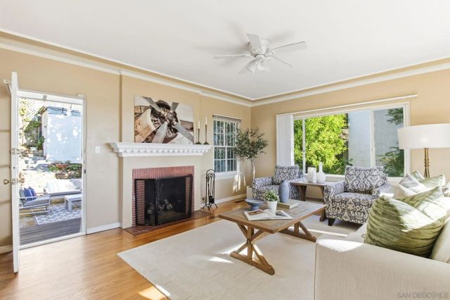 3911 California, San Diego, CA 92110