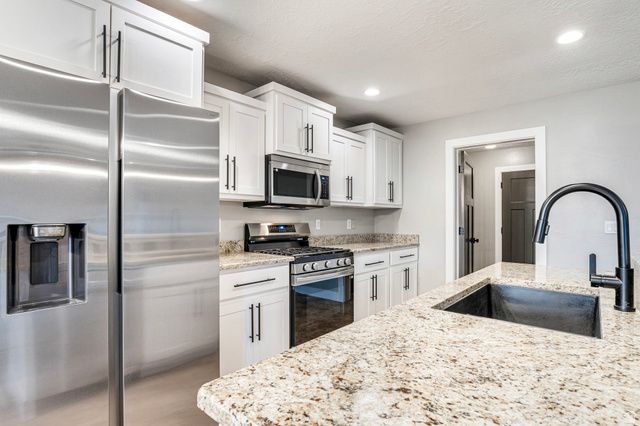 179 S 435 CIR, Ivins, UT 84738