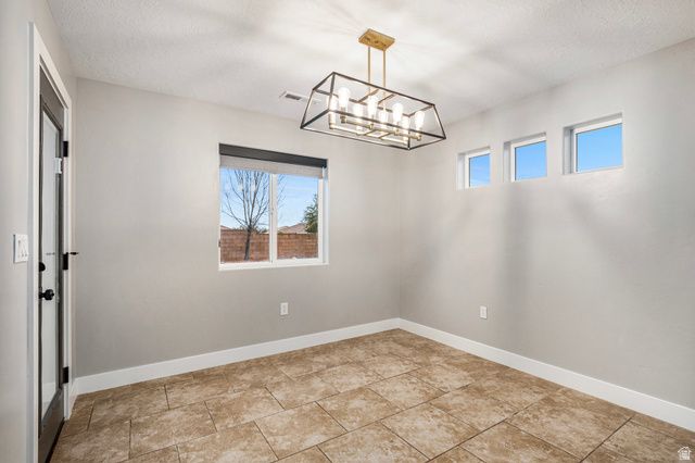 179 S 435 CIR, Ivins, UT 84738