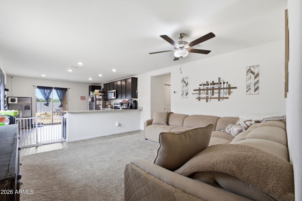 25788 W COLES Road, Buckeye, AZ 85326 — photo 4