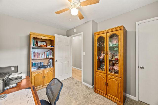 43 Quarry St, Sparta, TN 38583