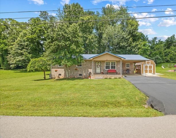 43 Quarry St, Sparta, TN 38583