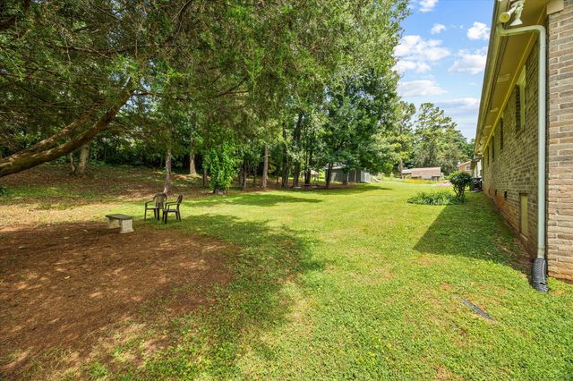 43 Quarry St, Sparta, TN 38583