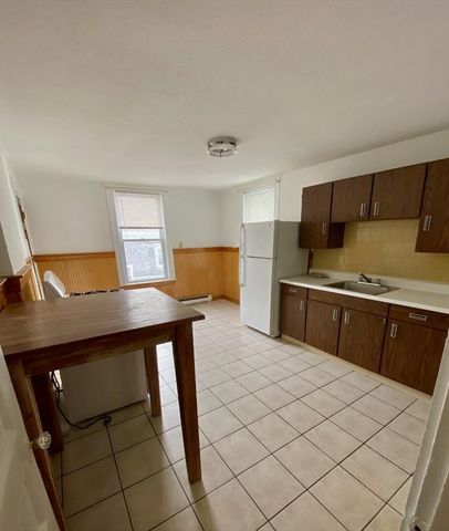 412 Centre 4, Boston, MA 02130